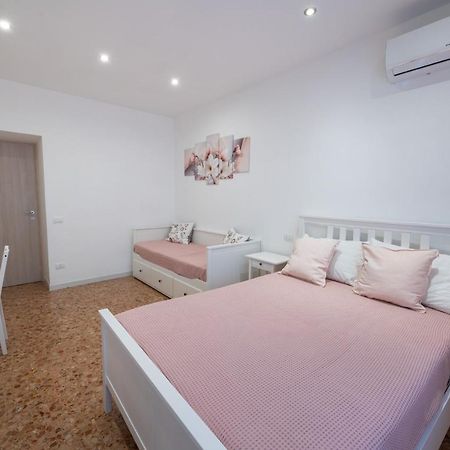 Апартаменти Casa Rosa Beige E Blu Рим Екстер'єр фото